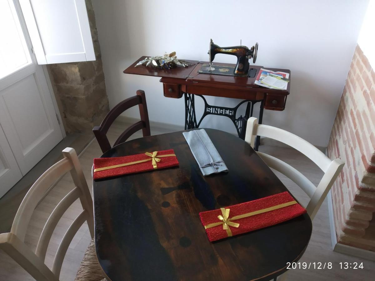 La Casa Dei Panorami Di Colobraro Apartment ภายนอก รูปภาพ