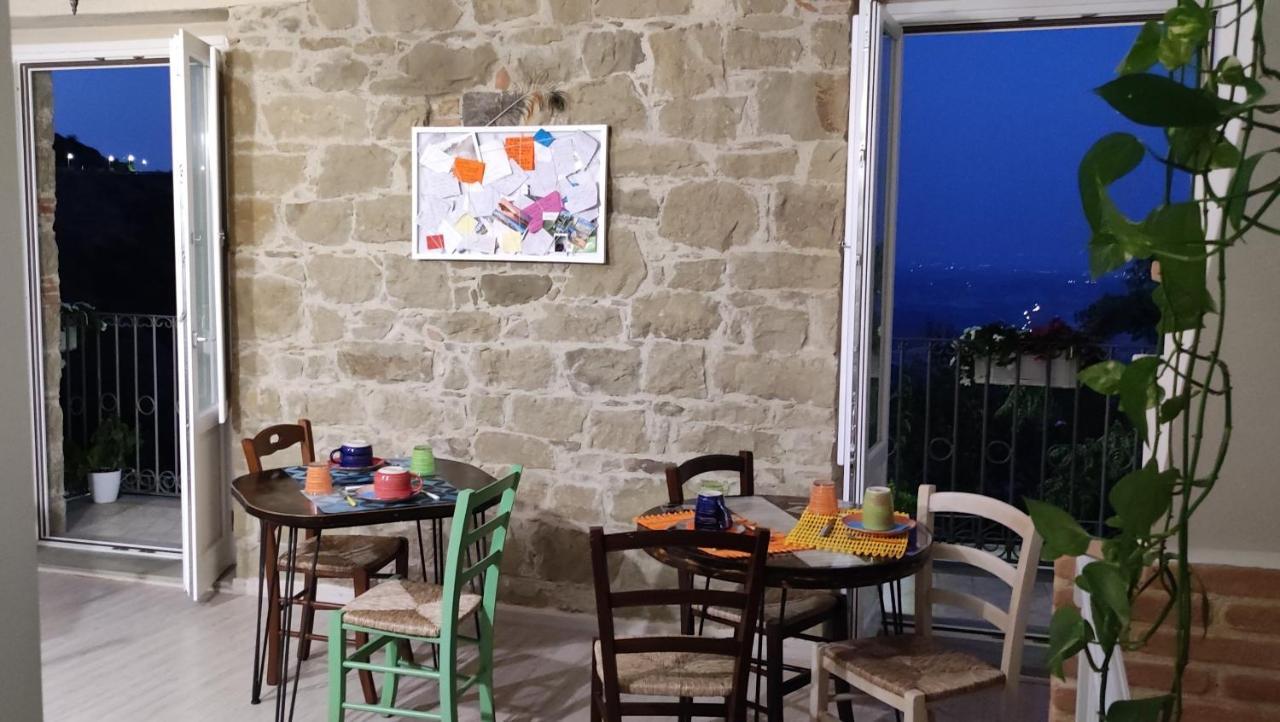 La Casa Dei Panorami Di Colobraro Apartment ภายนอก รูปภาพ
