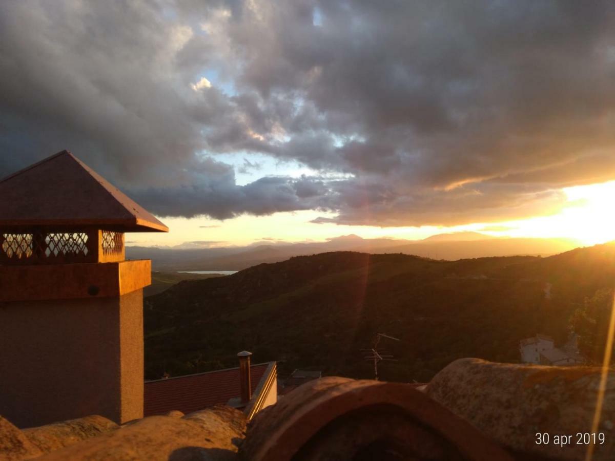 La Casa Dei Panorami Di Colobraro Apartment ภายนอก รูปภาพ